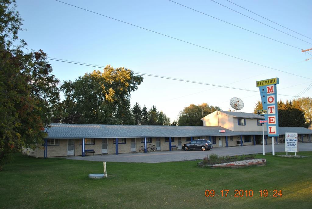 Neepawa Motel Eksteriør billede