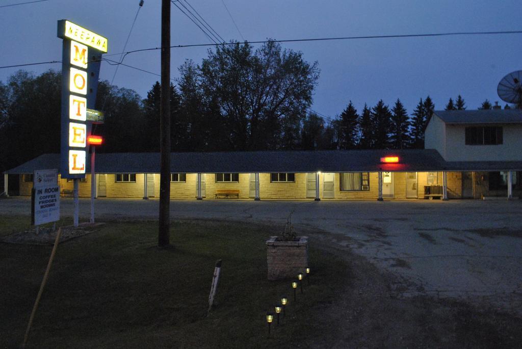 Neepawa Motel Eksteriør billede